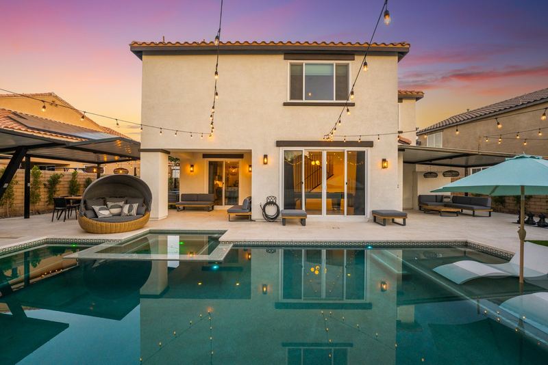 Happy Elephant: Multi-family Pool & Games Retreat