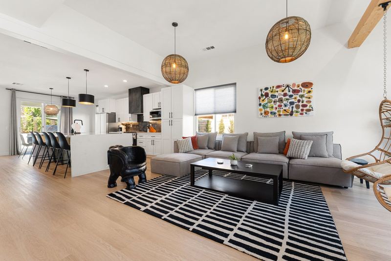 Happy Elephant: Multi-family Pool & Games Retreat