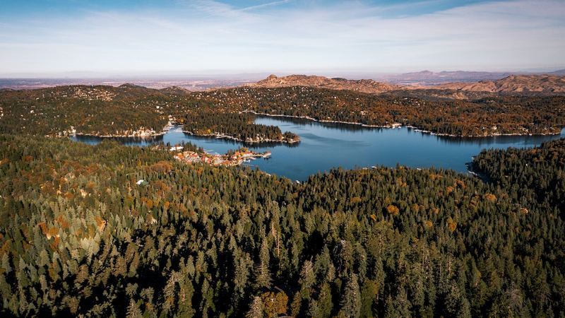 Lake Arrowhead Skyforest Chalet -Newly Remodeled 