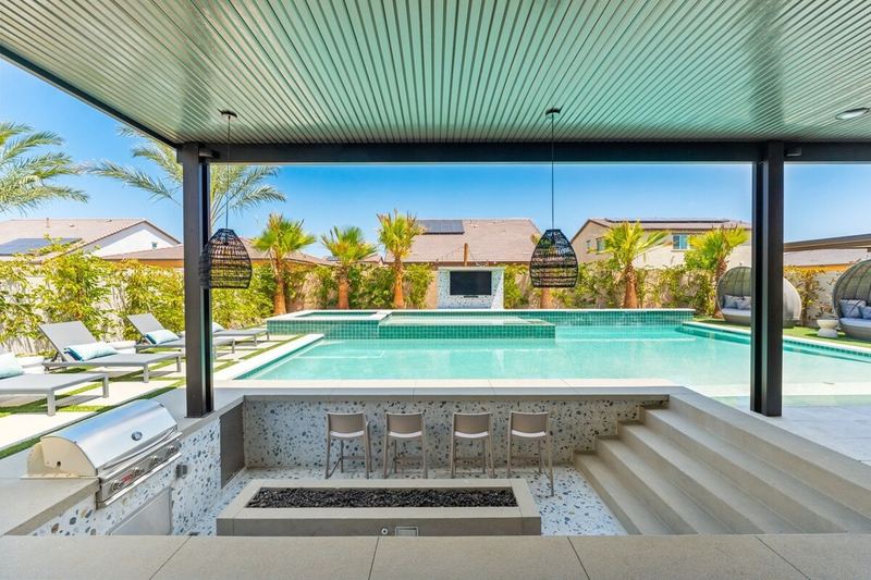 Green Lion - New Spectacular Modern Pool home