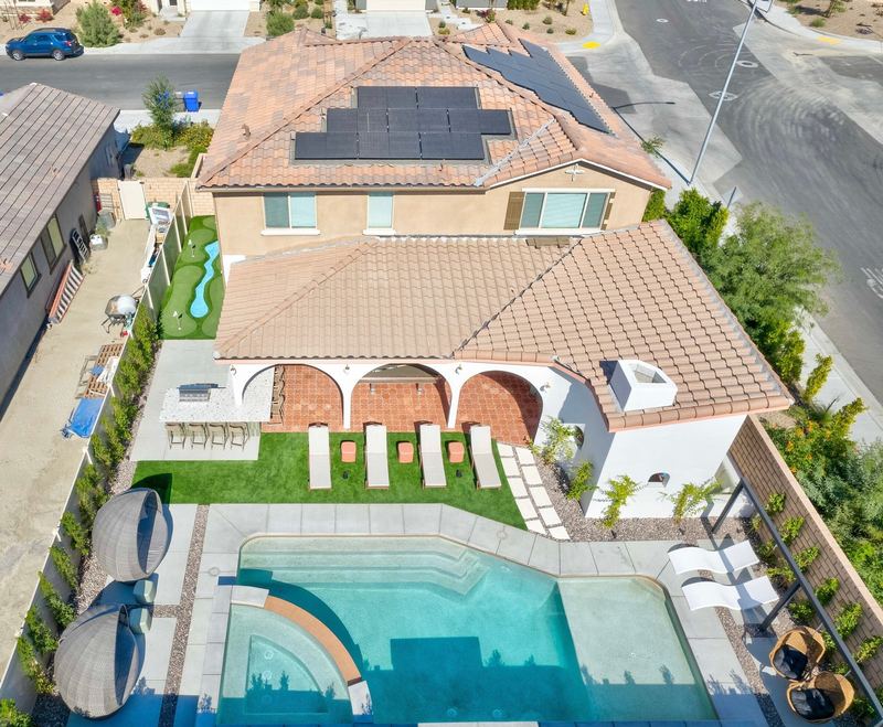 Los Arcos- Exclusive 7 br, Sleeps 19 Pool Home 